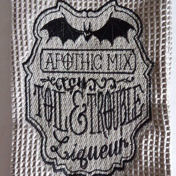 NEW SKULL CROSSBONES GLASS COCKTAIL SHAKER TOXIC SPIRITS NAPKINS ABSINTHE SPOON - Picture 15 of 15